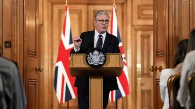 UK Prime Minister Unveils Landmark Ban on Social Media Use for Children Under 16