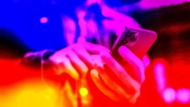 Instagram Rolls Out Major Carousel Update: Unique Individual Captions Now Available For Every Slide